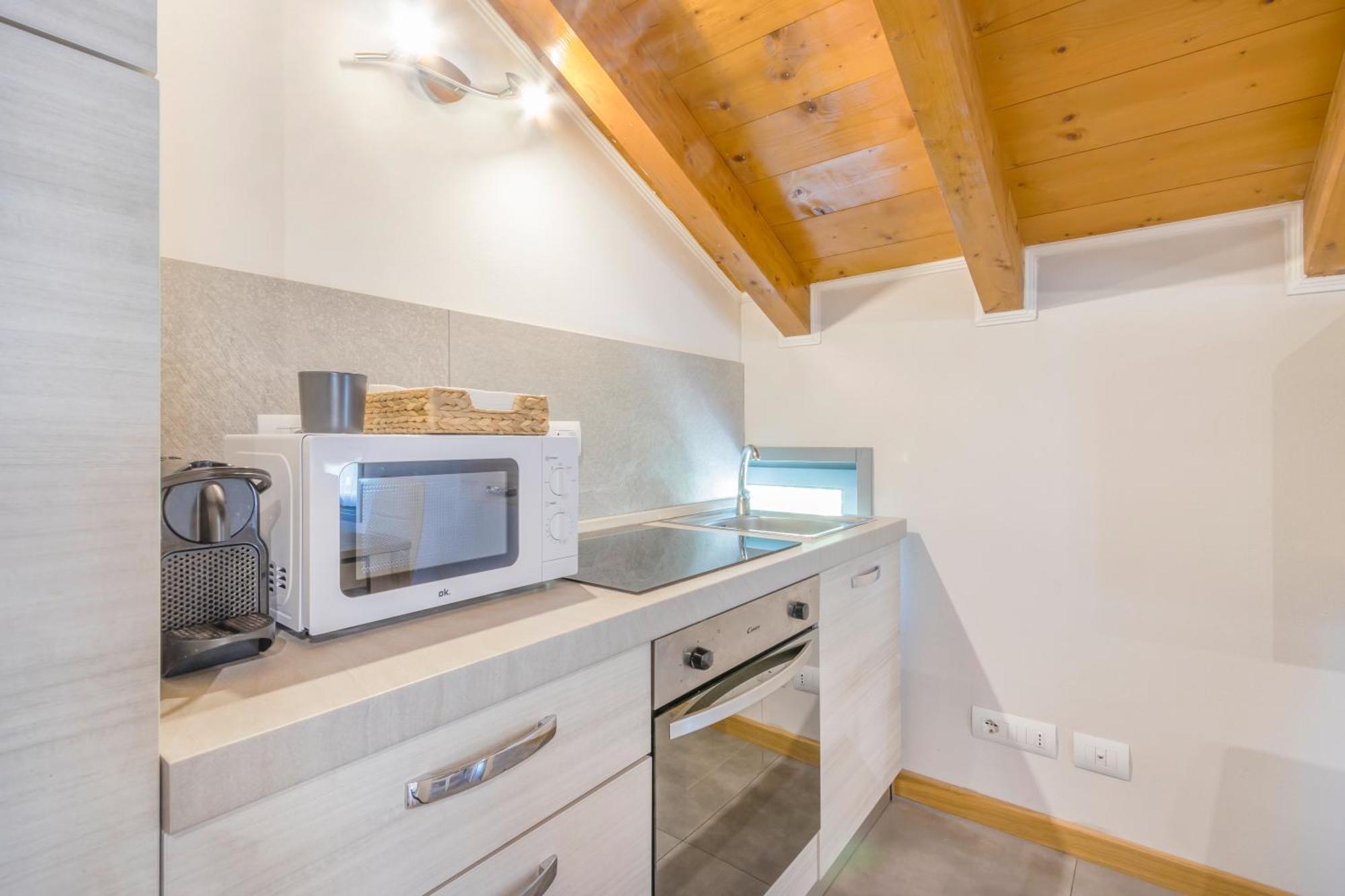 Stazione 200M - Wifi - Aria Condizionata - Smart Tv Apartment Парма Екстериор снимка